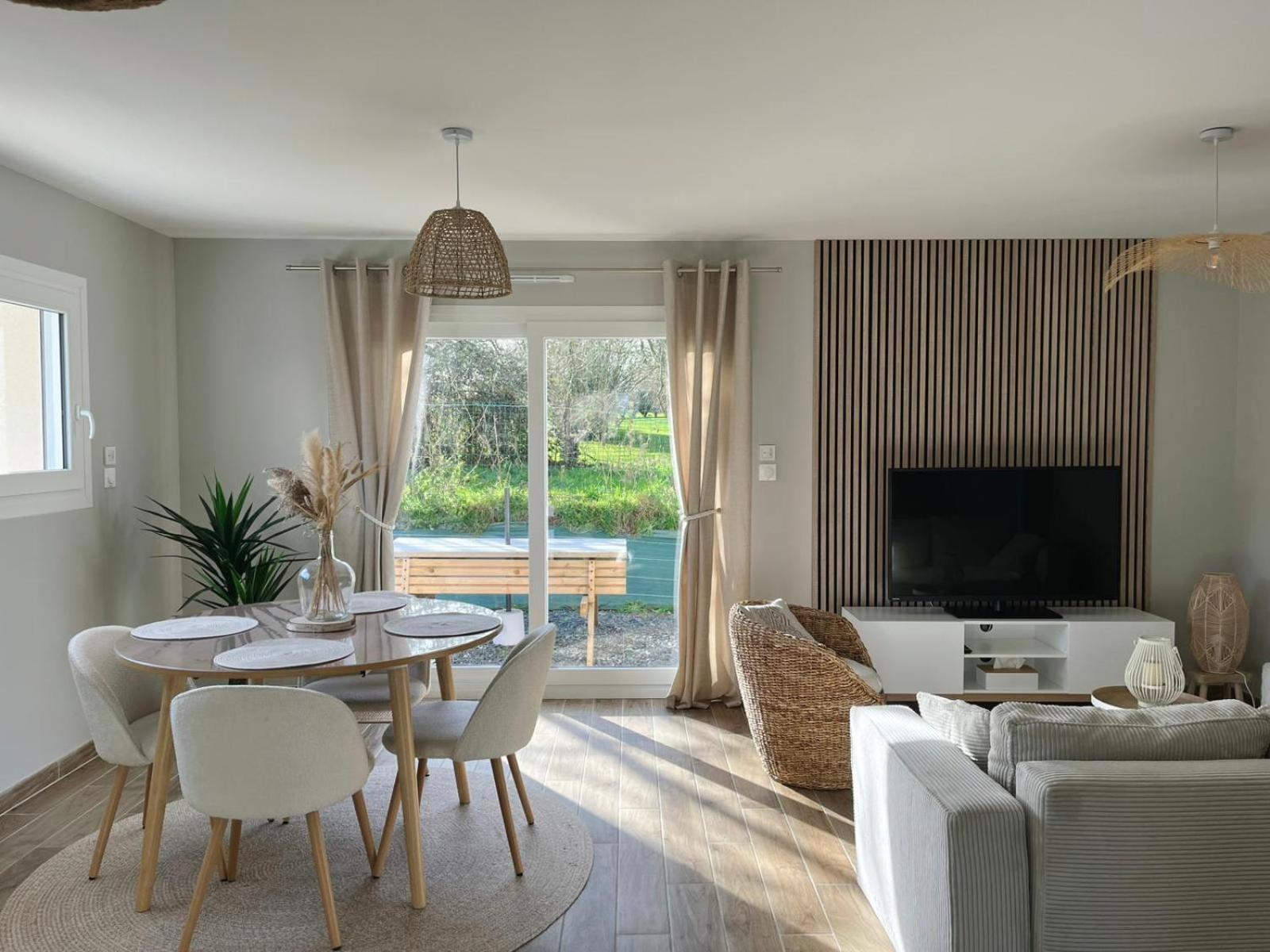 Comme A La "Maisons" Maisons  エクステリア 写真